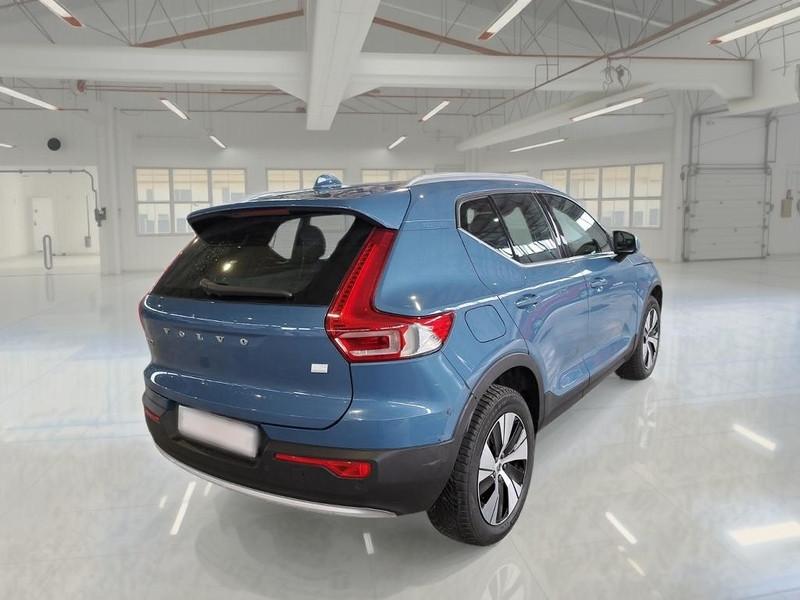 VOLVO XC40 T4 RECHARGE PLUG-IN AUTO CORE SUV