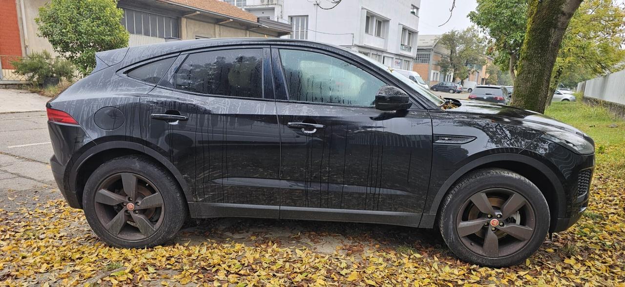 Jaguar E-Pace 2021 R-Dynamic