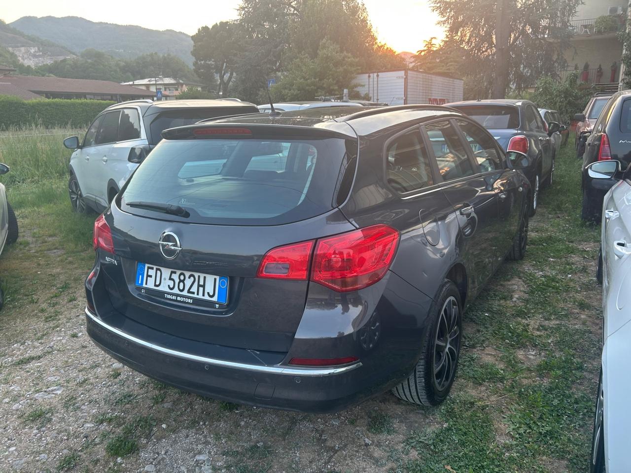 Opel Astra 1.4 Turbo 140CV Sports Tourer GPL Tech Elective