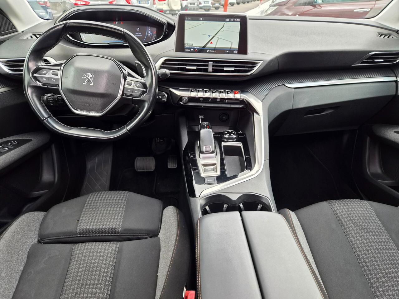 Peugeot 3008 BlueHDi 130 S&S EAT8 Allure