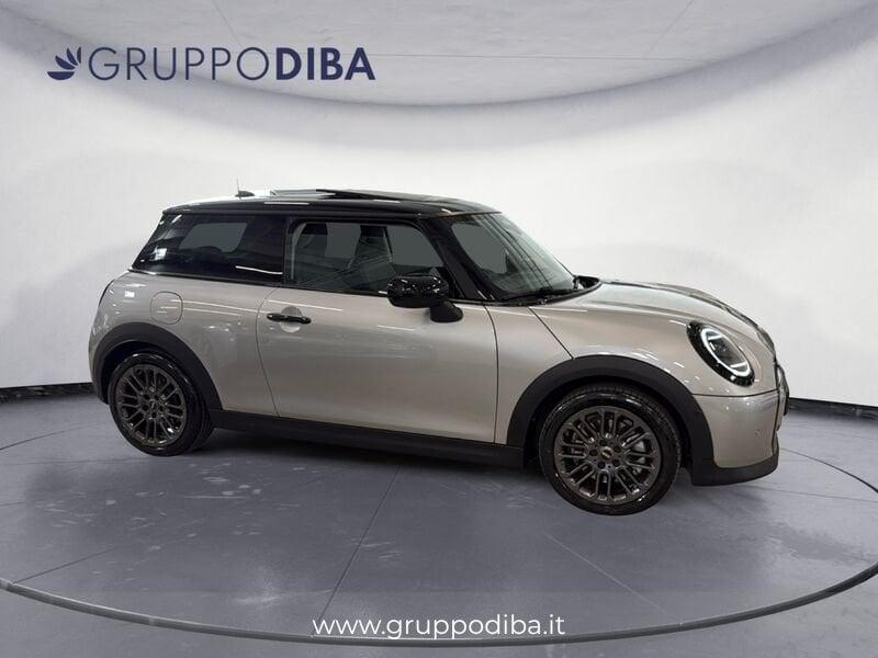 MINI Cooper Mini F66 3p Mini 3p 1.5 C Classic auto