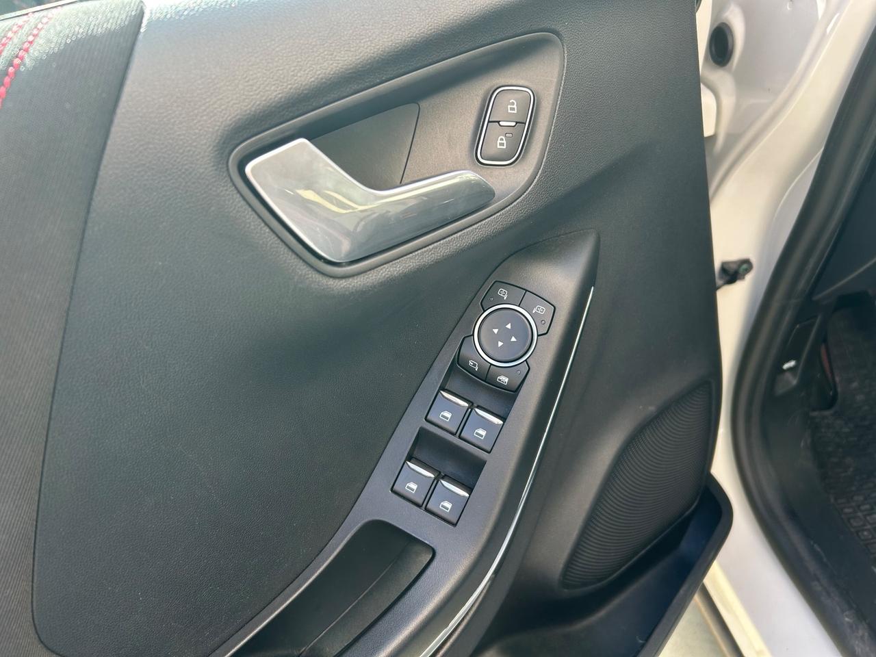 Ford Puma 1.0 EcoBoost Hybrid 125 CV S&S ST-Line