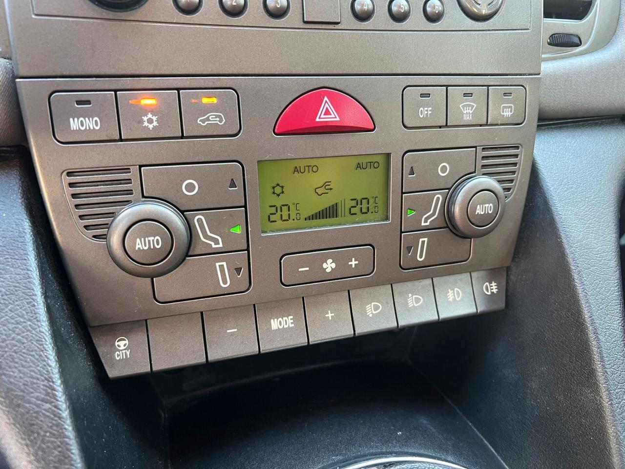 LANCIA YPSILON 1.2 60cv 2005!!!