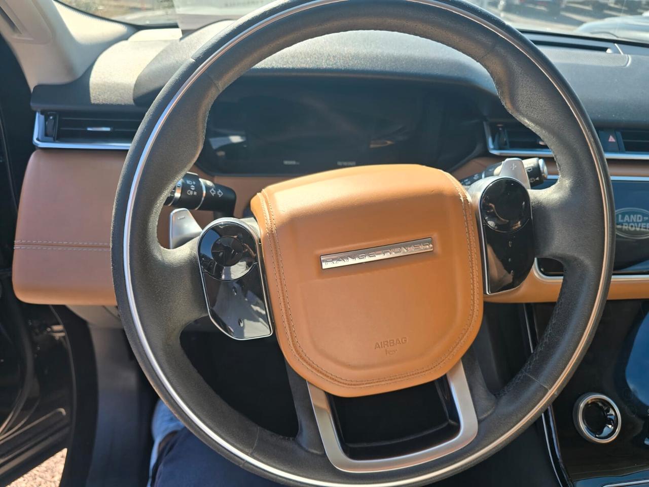 Land Rover Range Velar 2.0D I4 240 CV R-Dynamic HSE