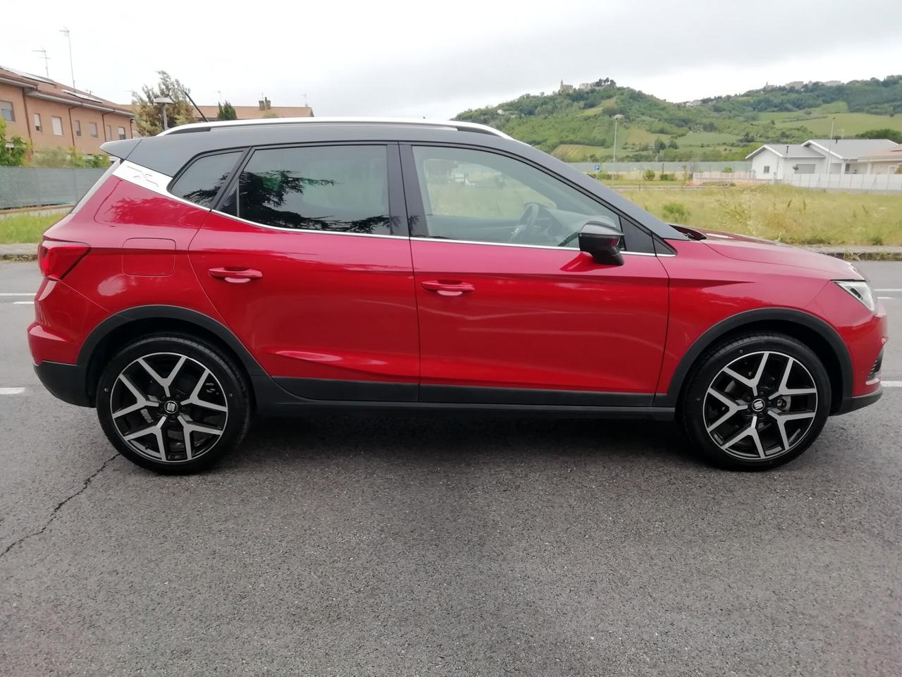 Seat Arona 1.0 TGI FR "FARI LED - UNICO PROPRIETARIO"