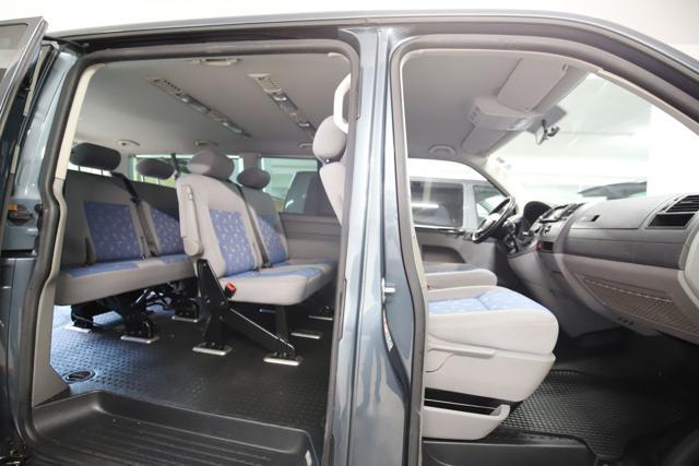 VOLKSWAGEN Caravelle 2.5 TDI/131cv PL 7Posti Full Full