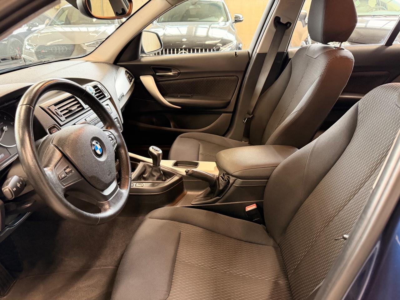 Bmw 116 116d 5p. Urban