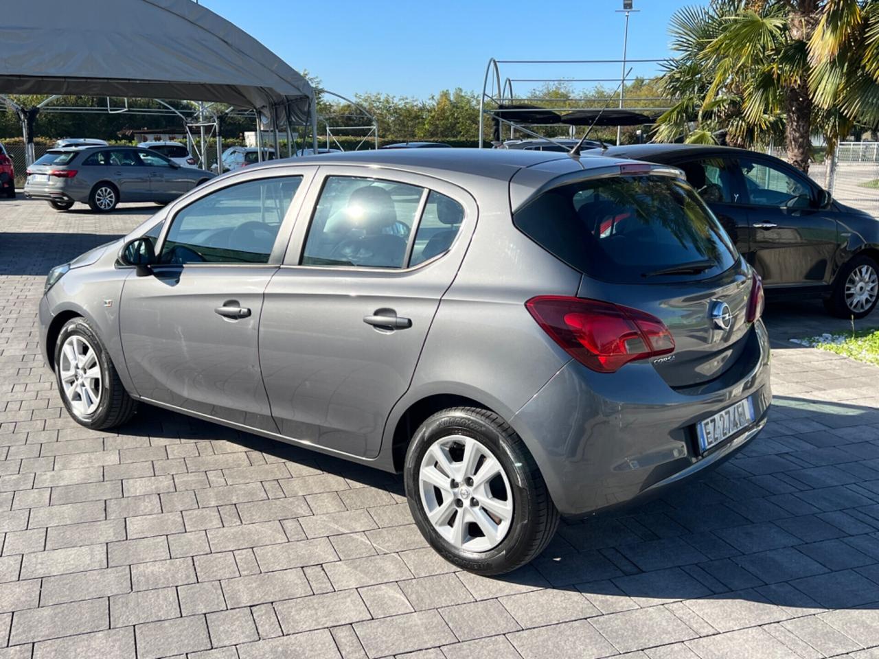 Opel Corsa 1.2 5 porte Edition NEOPATENTATI