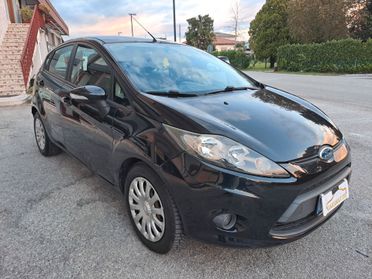 Ford Fiesta 1.4 TDCi 5p. Ghia