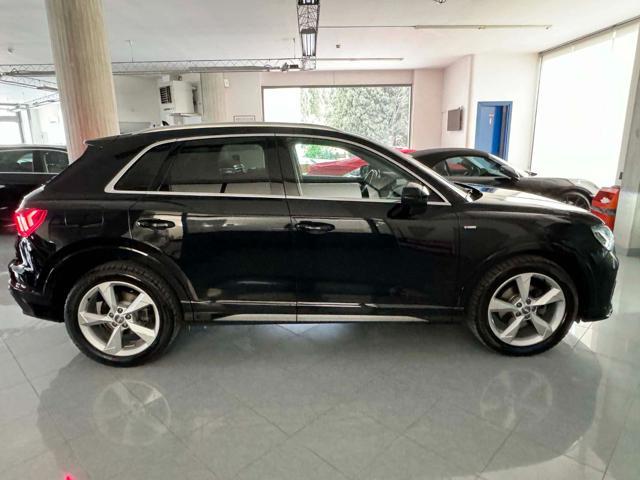 AUDI Q3 35 2.0 TDI S tronic S line edition