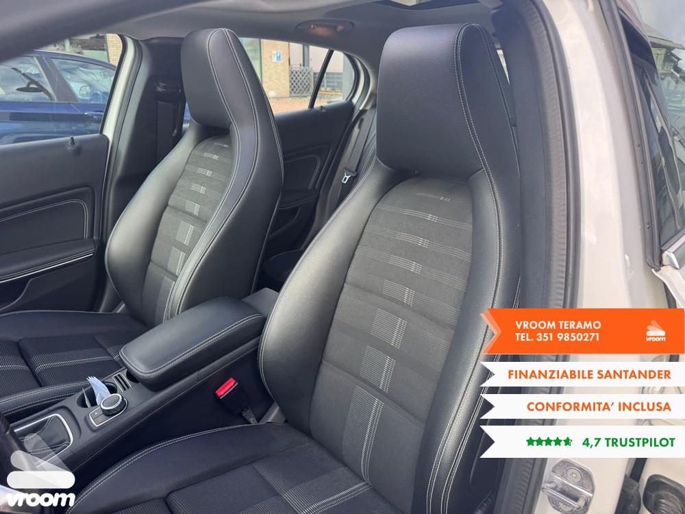 MERCEDES GLA 180 Sport