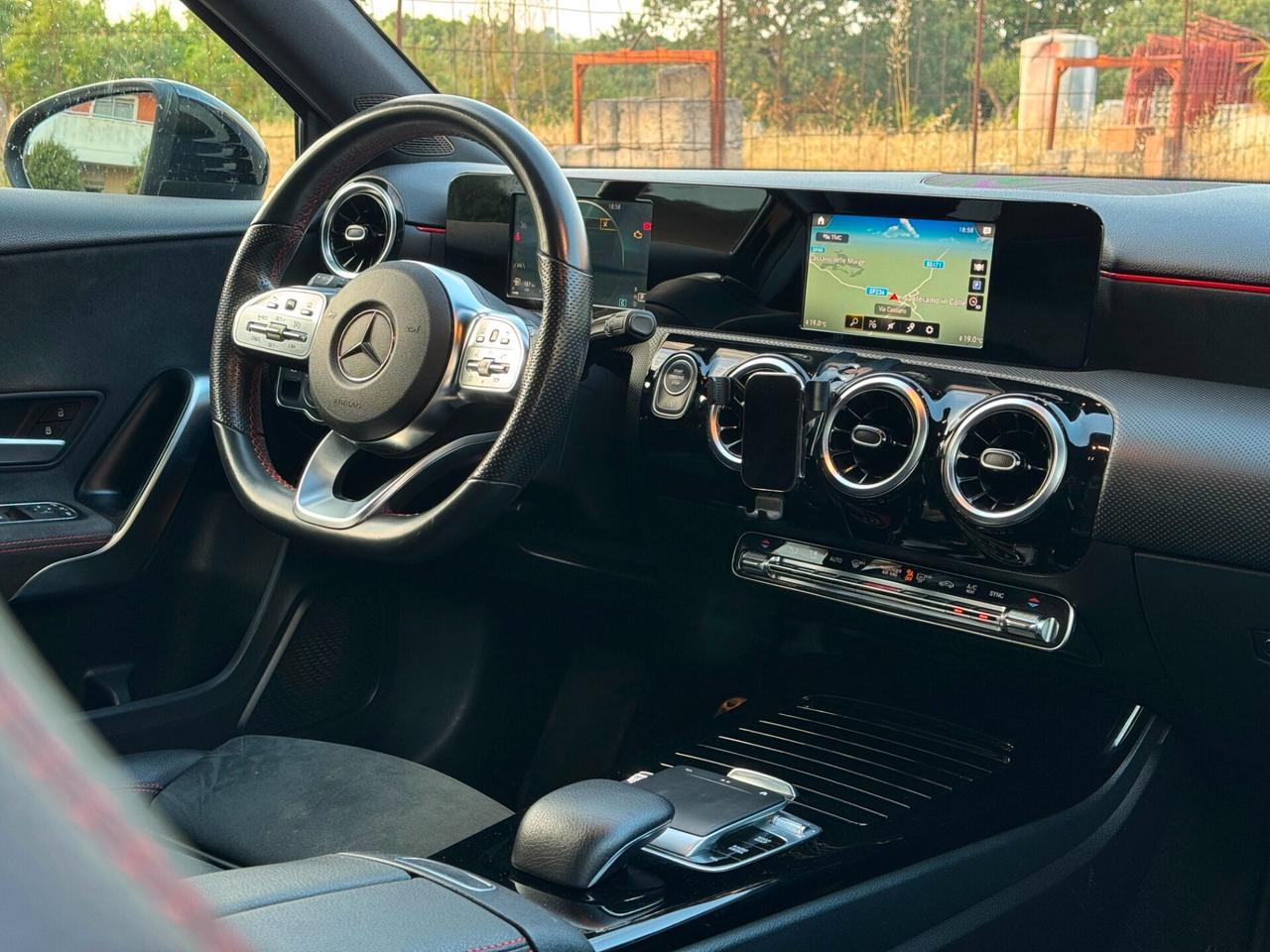 Mercedes-benz A 180 d 1.5 Automatic Premium 116 cv