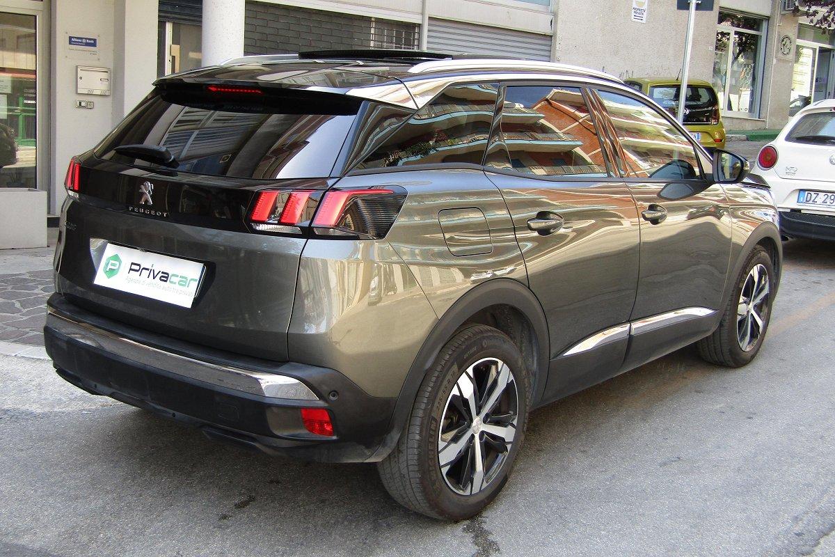 PEUGEOT 3008 BlueHDi 120 S&S EAT6 Allure