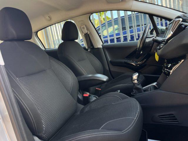 PEUGEOT 208 BlueHDi 75cv Allure