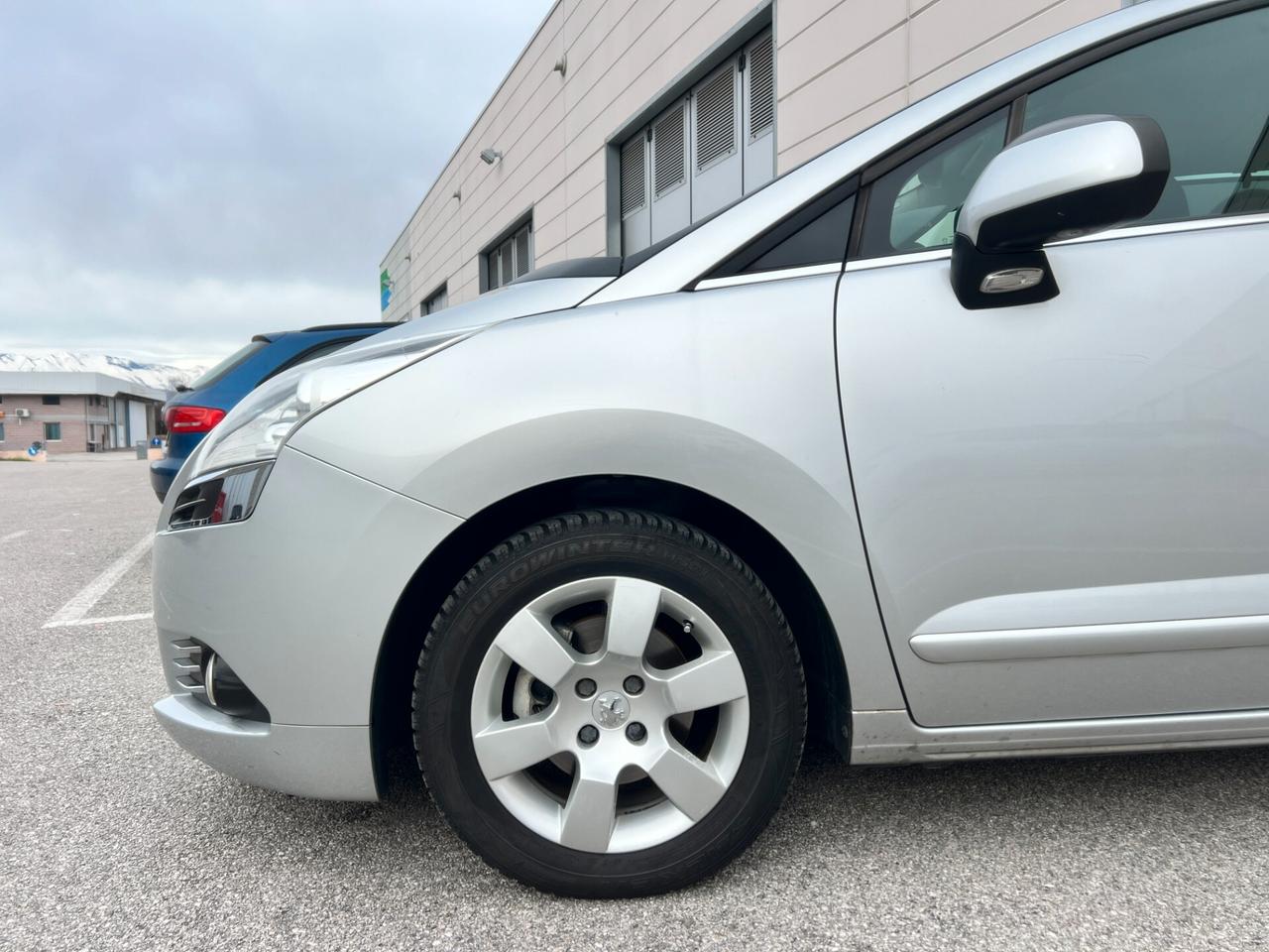 Peugeot 5008 1.6 HDi 112CV Business