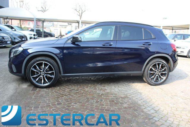 MERCEDES-BENZ GLA 180 d Sport