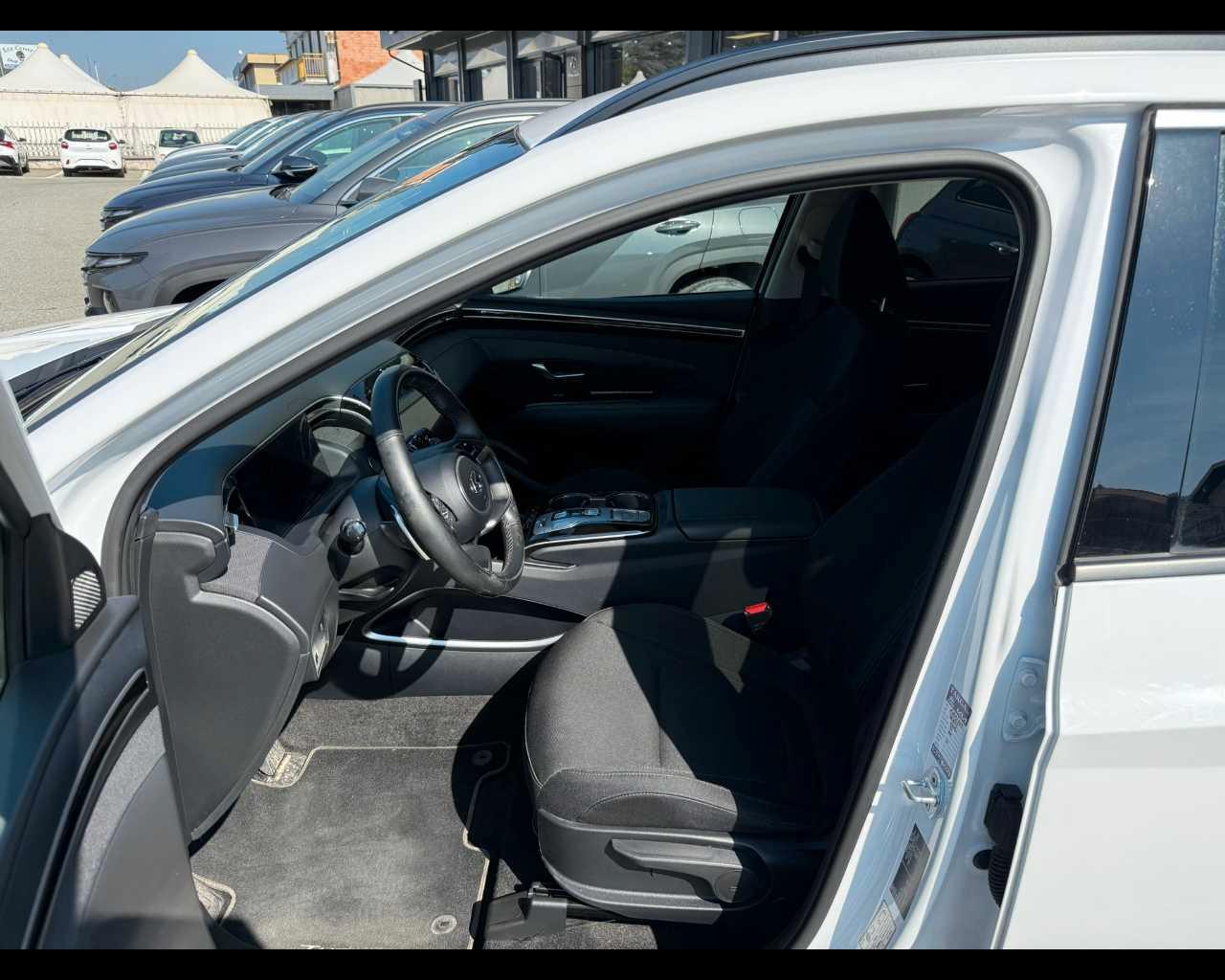 HYUNDAI Tucson 1.6 hev Xline