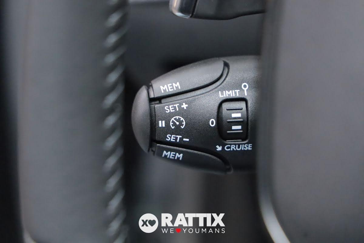 Peugeot 208 1.2 Hybrid 110CV Business e-DCS6