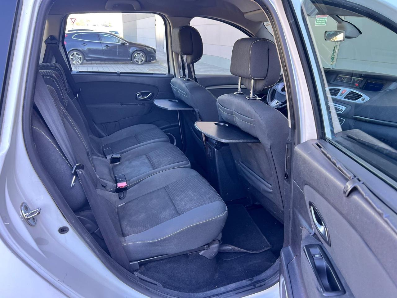 Renault Scenic Scénic X-Mod 1.9 dCi 130CV Dynamique