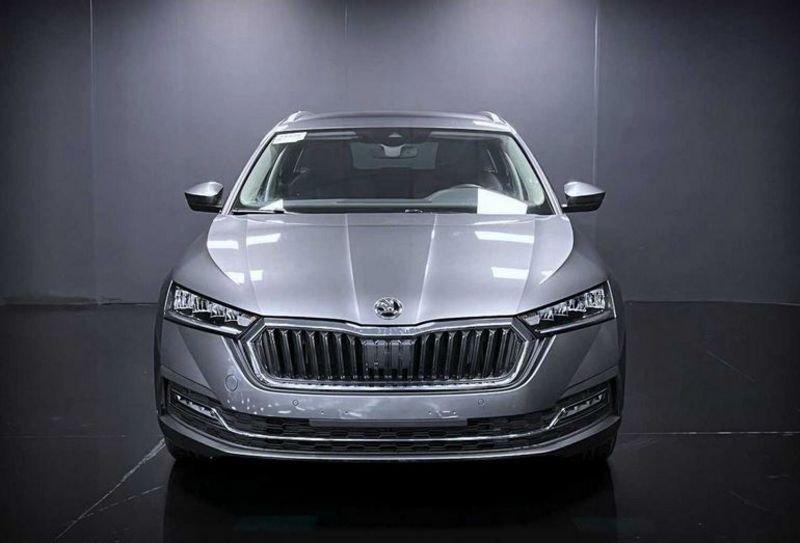 Skoda Octavia Wagon 2.0 TDI 116cv DSG STYLE