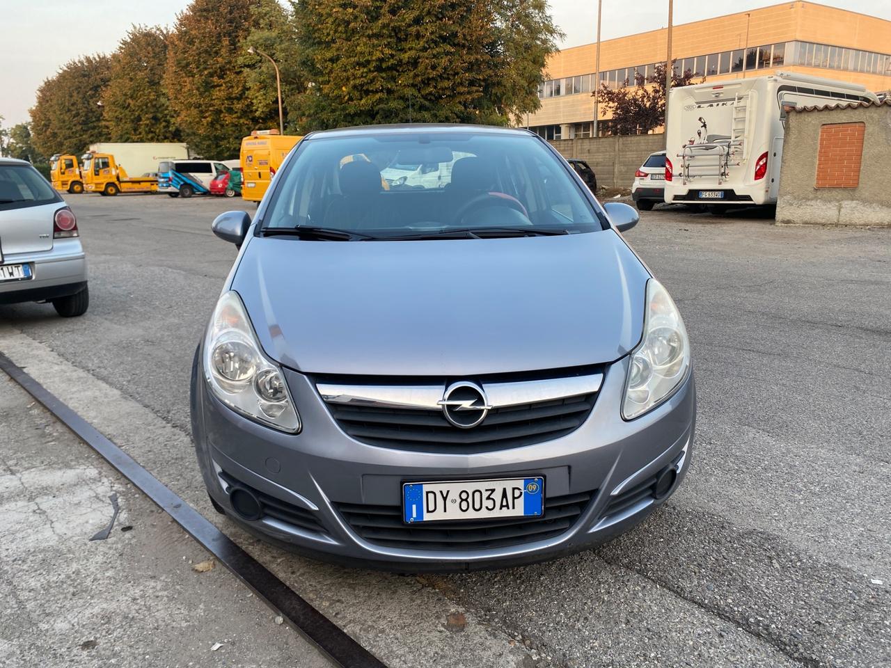 Opel Corsa 1.2 5 porte Club