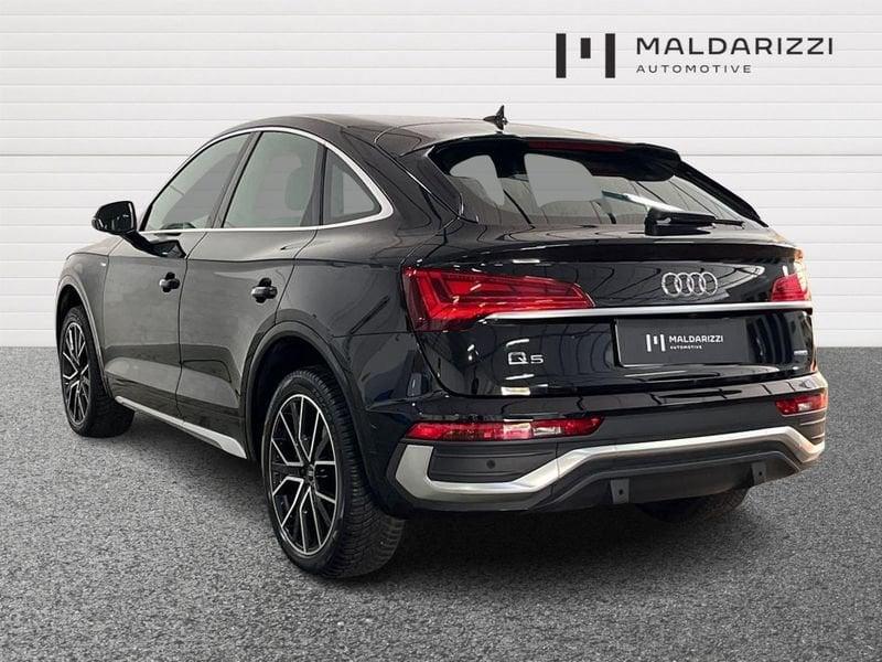 Audi Q5 I Sportback 2021 Sportback 40 2.0 tdi mhev 12V S line Plus quattro s-troni