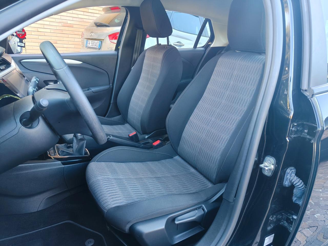 Opel Corsa 1.2 Elegance