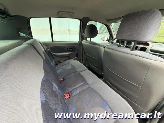 RENAULT Clio 1.2 cat 5 porte Expression