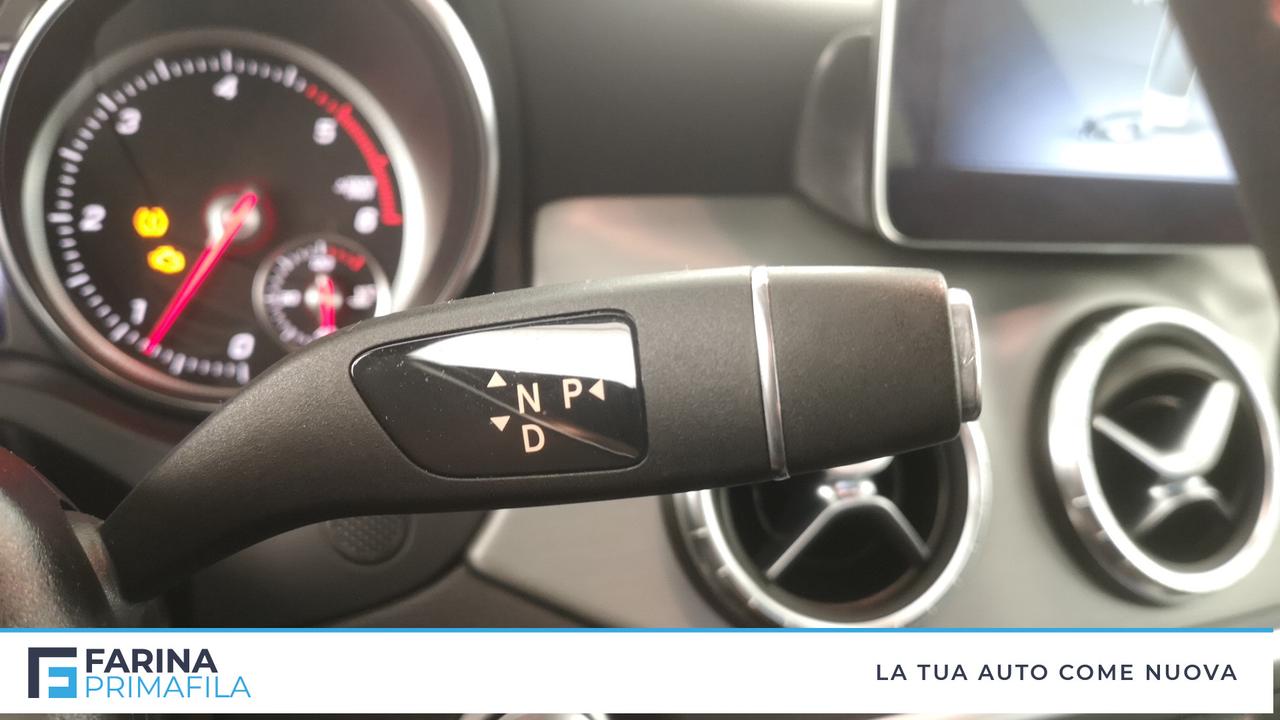 Mercedes-Benz CLA - C117 - CLA 200 d (cdi) Premium auto