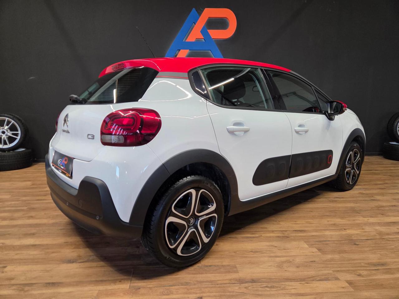 Citroen C3 1.2 Puretech Shine 82cv