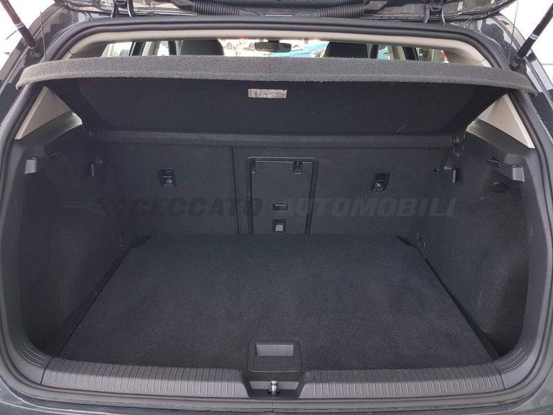 Volkswagen Golf Golf 1.0 etsi evo Life 110cv dsg