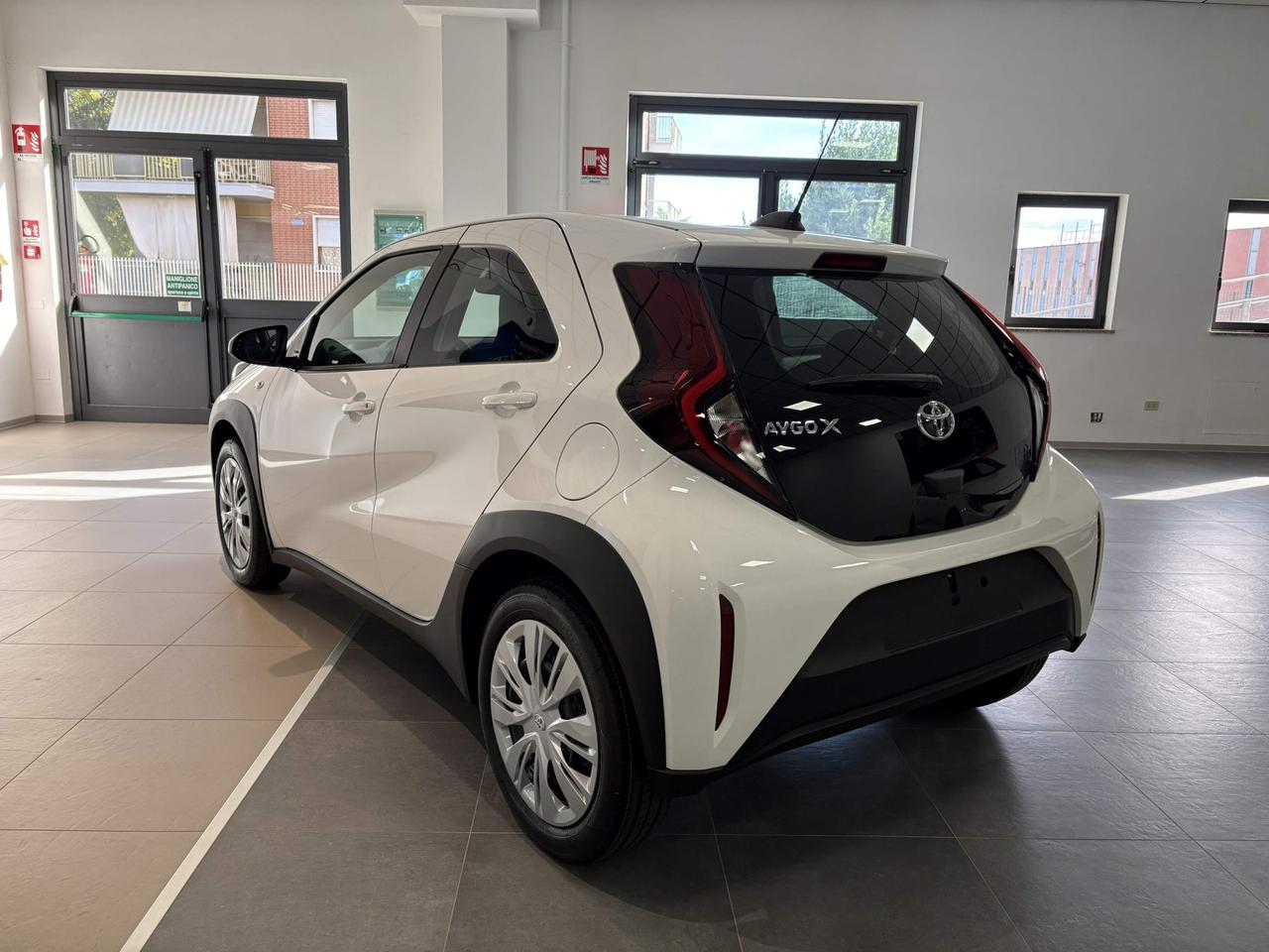 Toyota Aygo X 1.0 Active 72cv