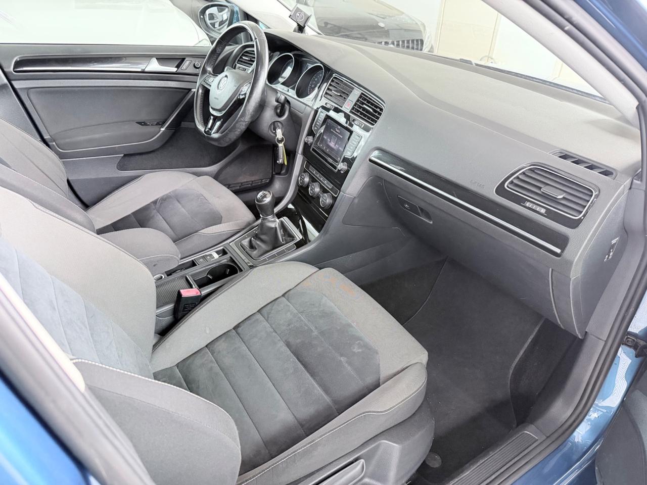 Volkswagen Golf 1.4TGI 110CV 5p. Highline BlueMotion EU6