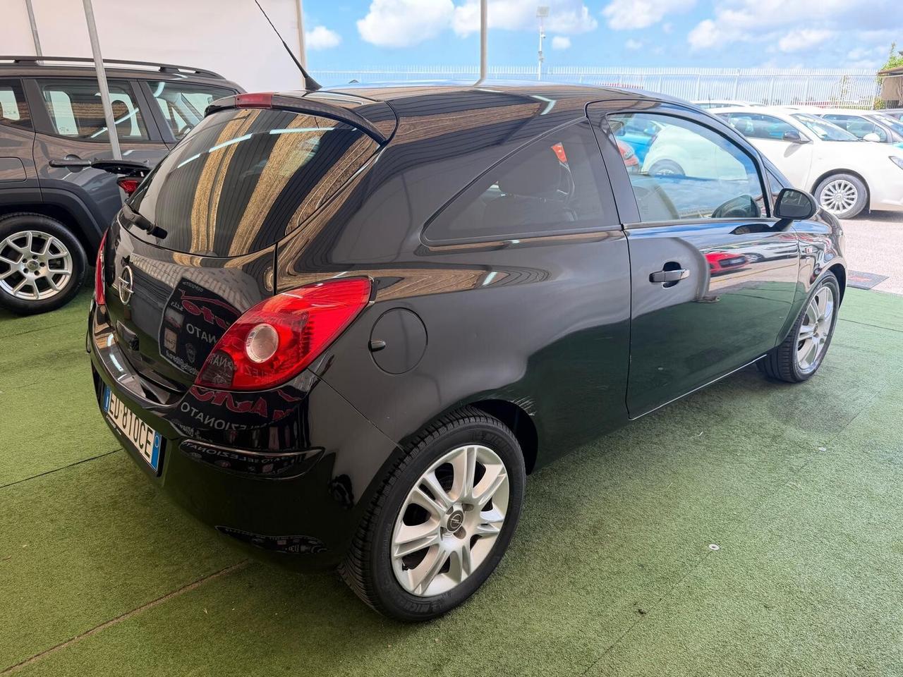 OPEL CORSA 1.2 BENZINA 85CV