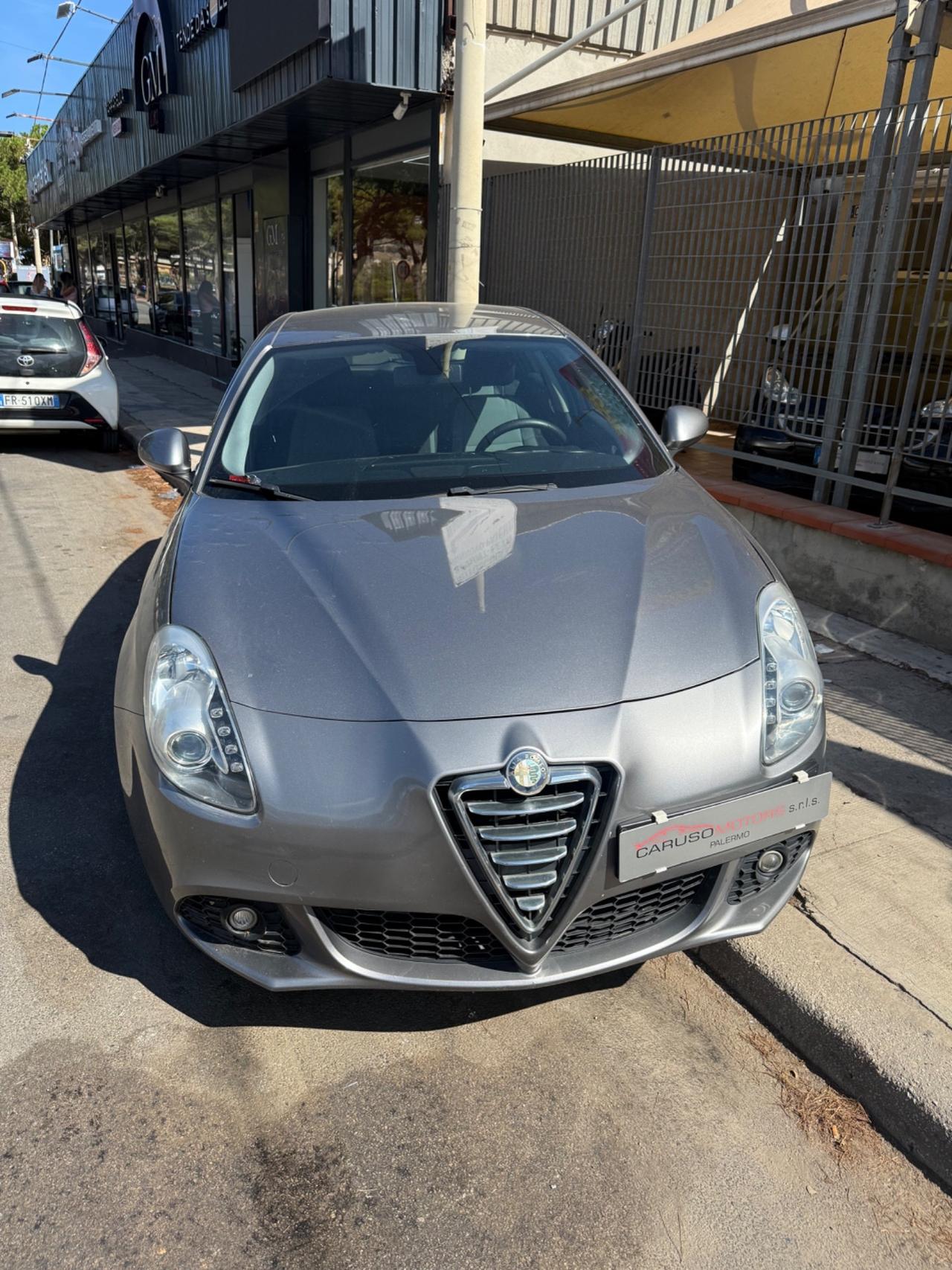 Alfa Romeo Giulietta 1.6 JTDm-2 105 CV Exclusive