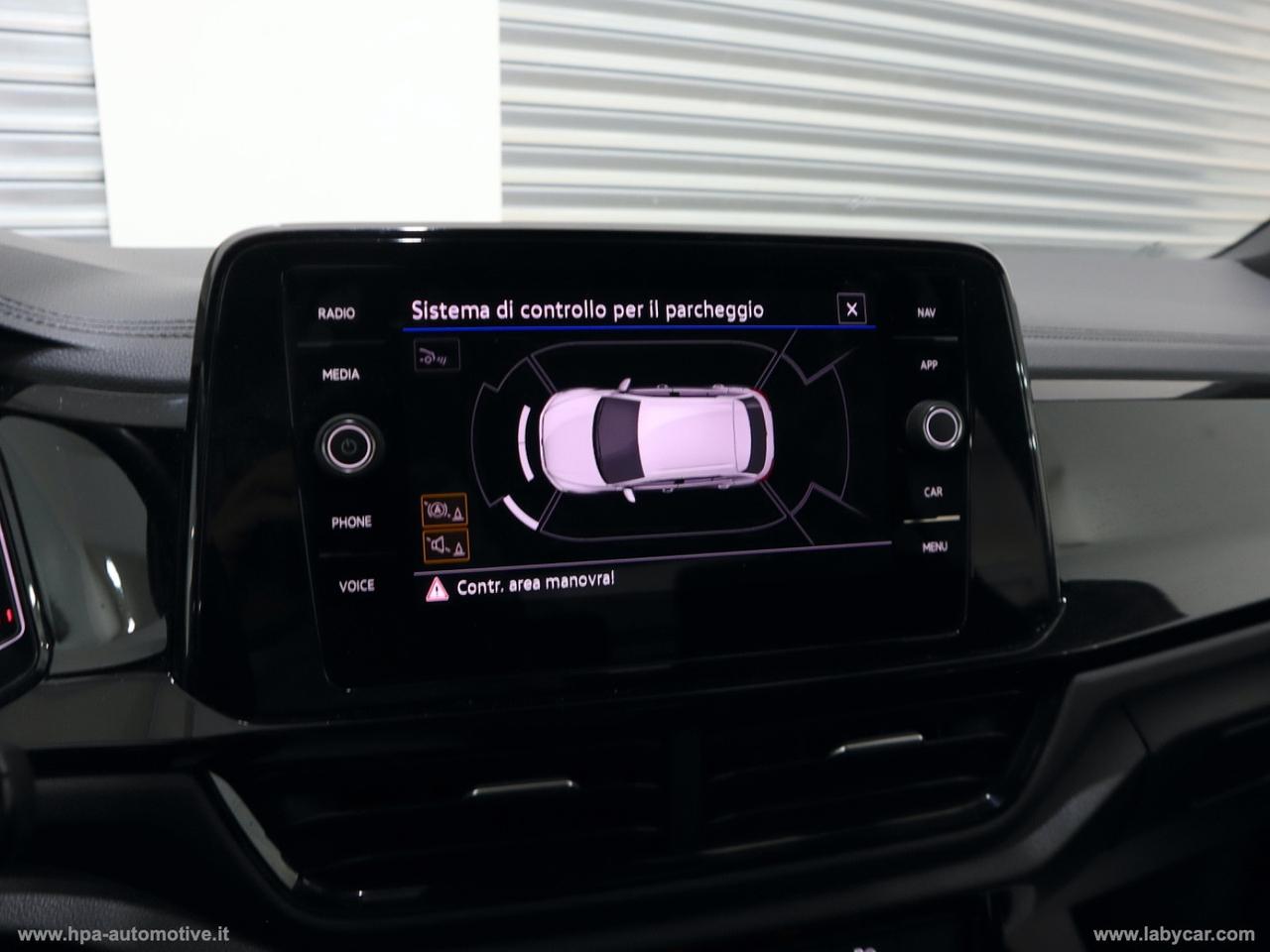 VOLKSWAGEN T-Roc 2.0TDI R-LINE NAVI LED PELLE MATRIX