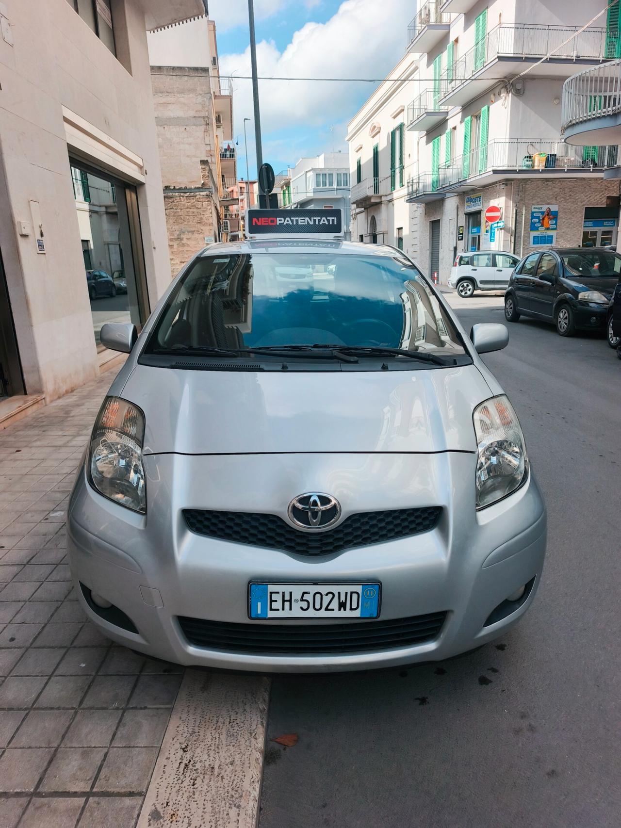 Toyota Yaris 1.0 Benzina 5-porte Sol 2011