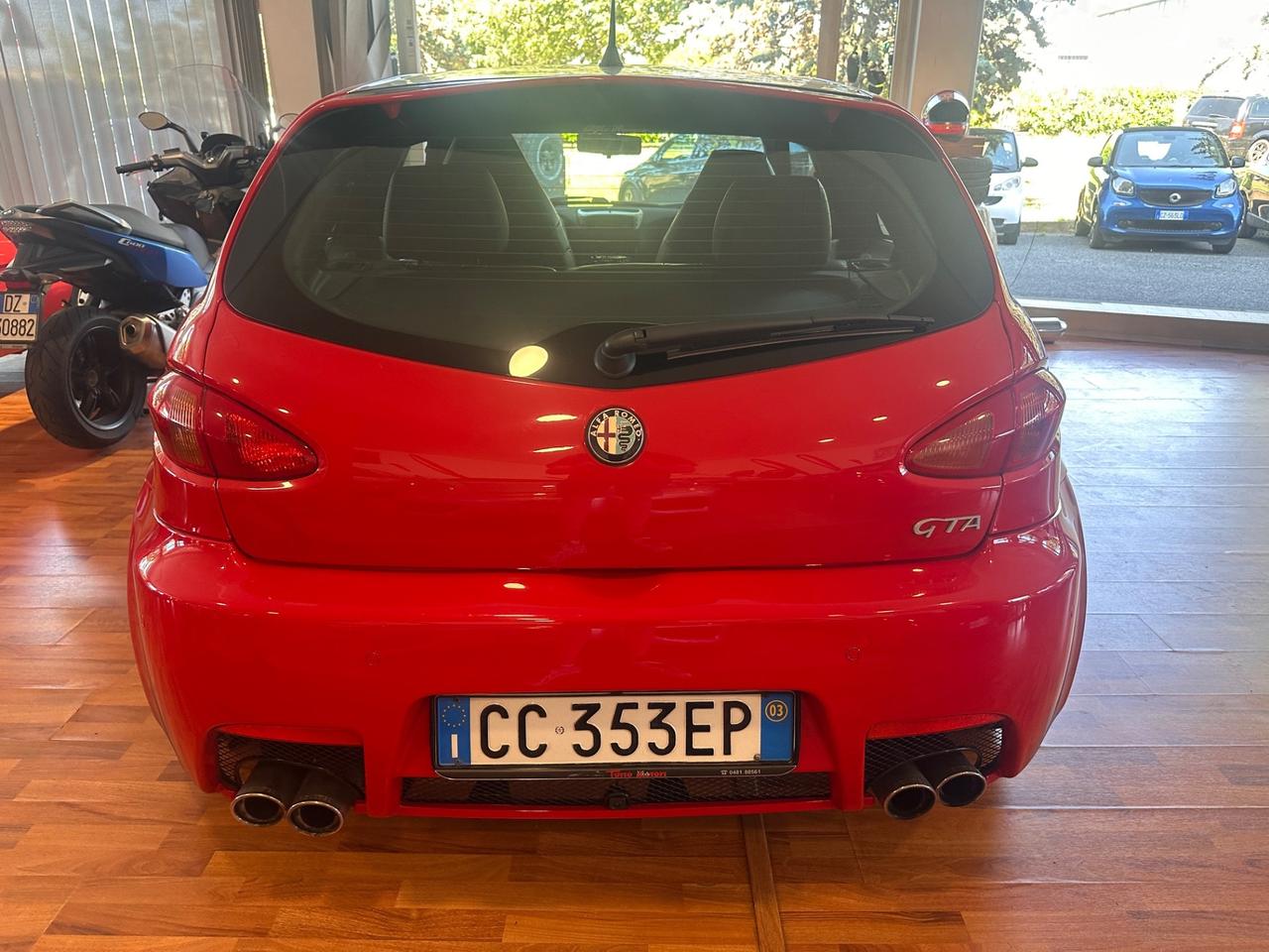 Alfa Romeo 147 3.2i V6 24V cat 3 porte GTA