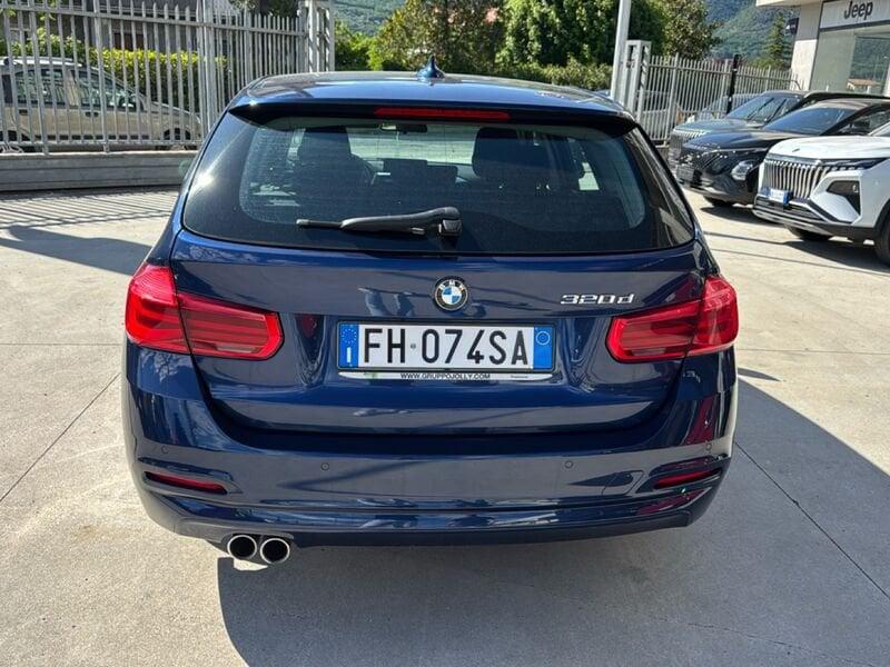 BMW Serie 3 320d Touring eff.dynamics Business Advantage auto TETTO APRIBILE