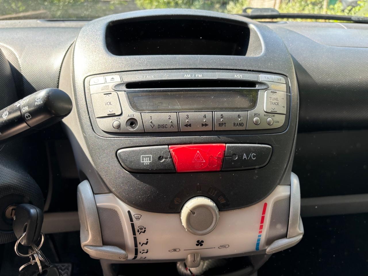 Citroen C1 1.0 3 porte C1TY adetta per neoptentati
