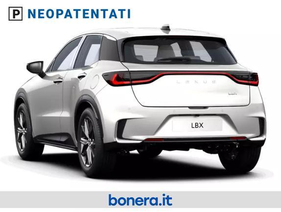 Lexus LBX 1.5 Hybrid Elegant 2WD