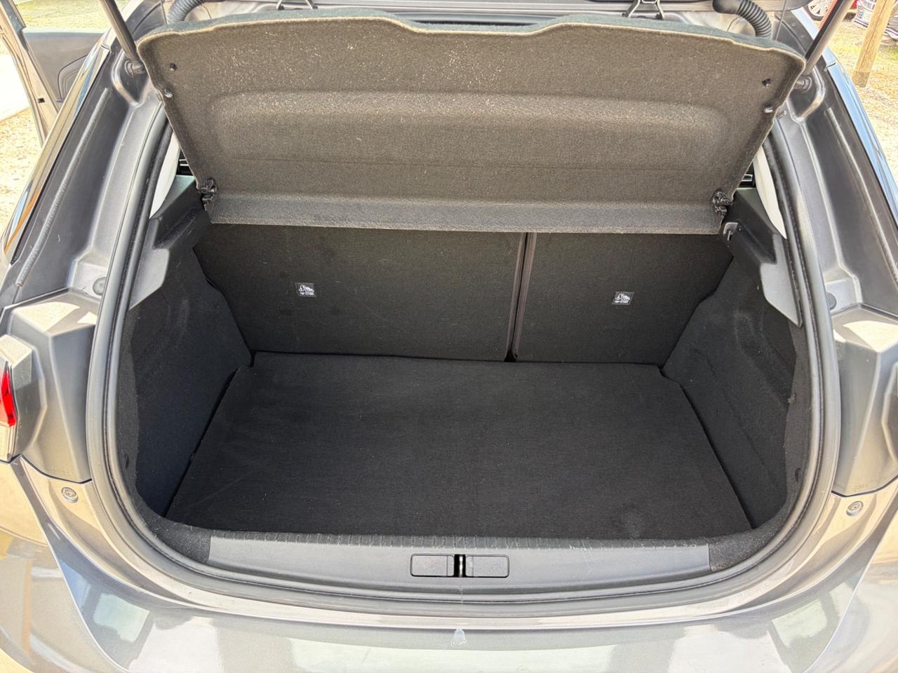 Opel Corsa 1.2 benzina 2020