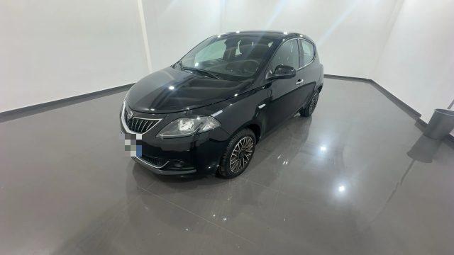 LANCIA Ypsilon 1.0 FireFly 5P S&S Hybrid Platino