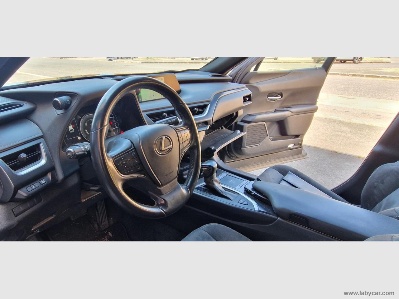 LEXUS UX 250H Hybrid Executive