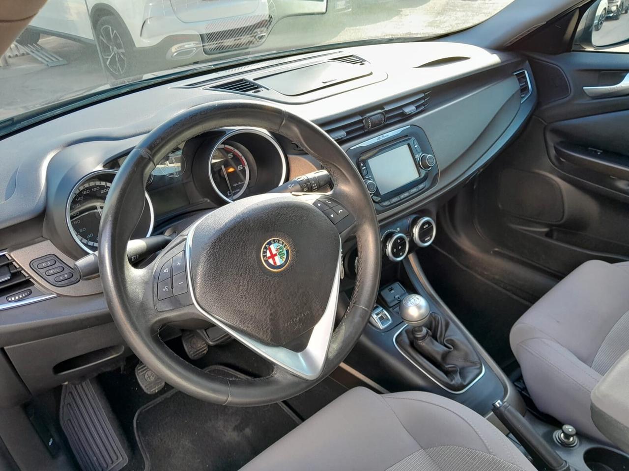 Alfa Romeo Giulietta 1.6 JTDm-2 105 CV Distinctive