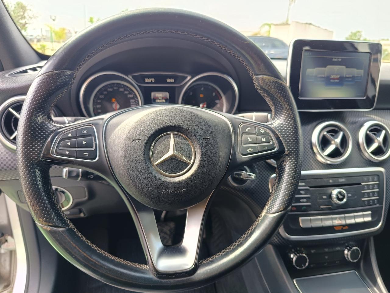 Mercedes-benz Classe A 180 d Automatic Sport - 2016