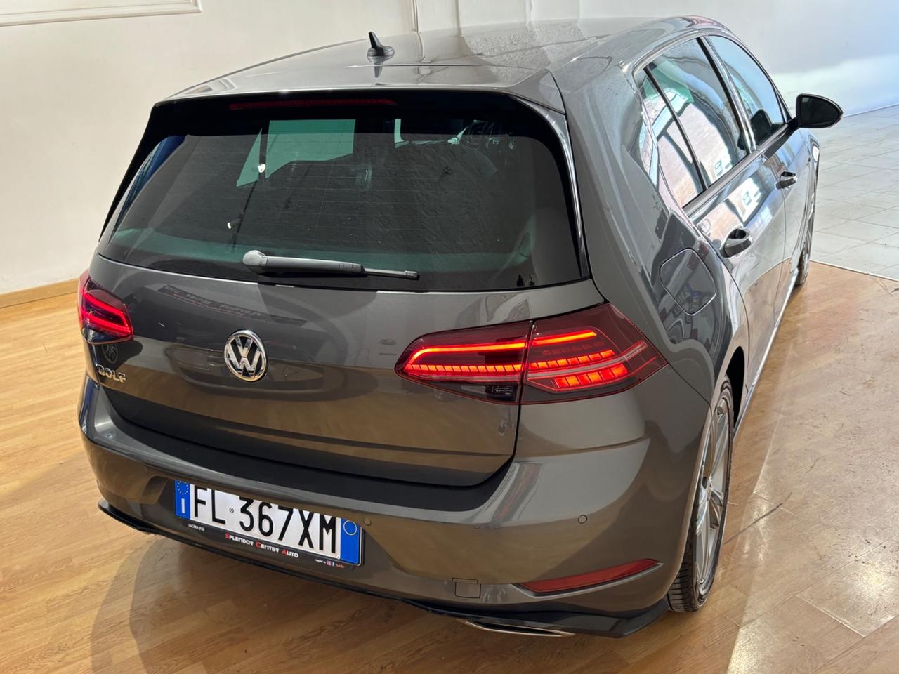 Volkswagen Golf 7.5 1.6 TDI 115 CV 5p. R-line BlueMotion Technology