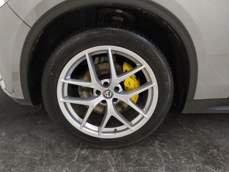 Alfa Romeo Stelvio 2.0 t First Edition Q4 280cv auto