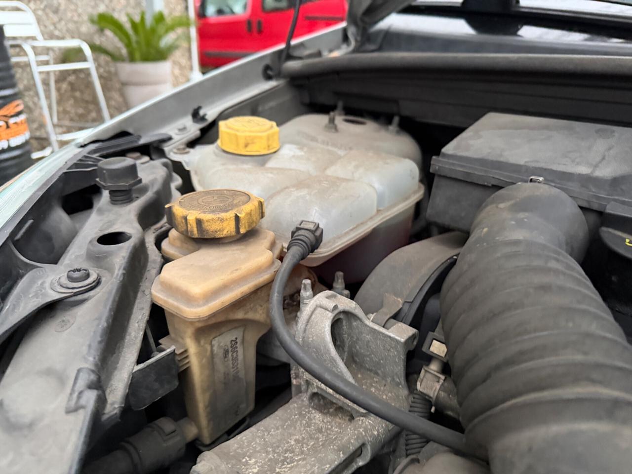 Ford Fiesta 1.2 benzina euro4 neopatentati