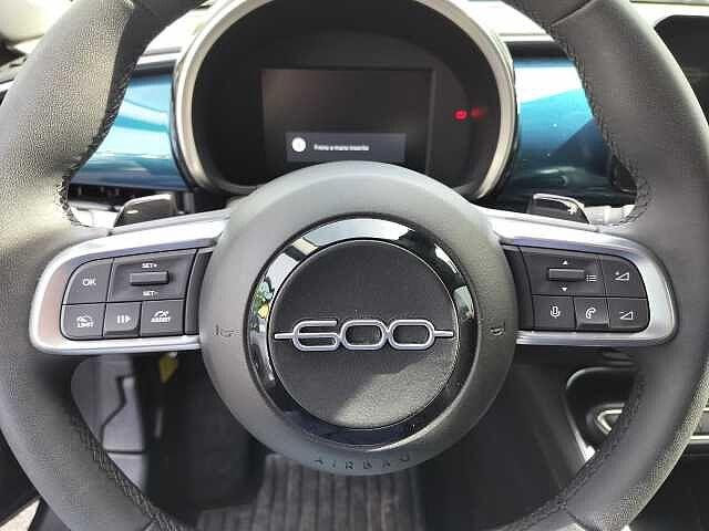 Fiat 600 Hybrid Hybrid 145 CV DCT MHEV Pop